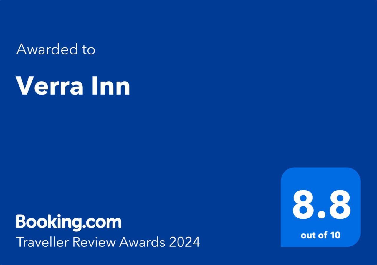 Verra Inn Тагайтай Экстерьер фото